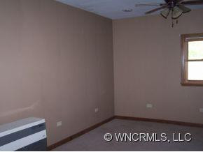 580 Summit Avenue - Photo 11