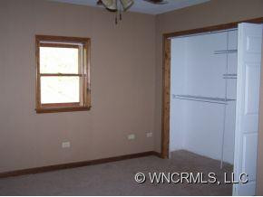 580 Summit Avenue - Photo 12