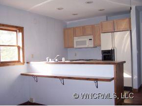 580 Summit Avenue - Photo 9