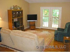 82 Barrett Road - Photo 3