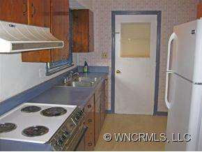 707 Rhodes Park Drive - Photo 11
