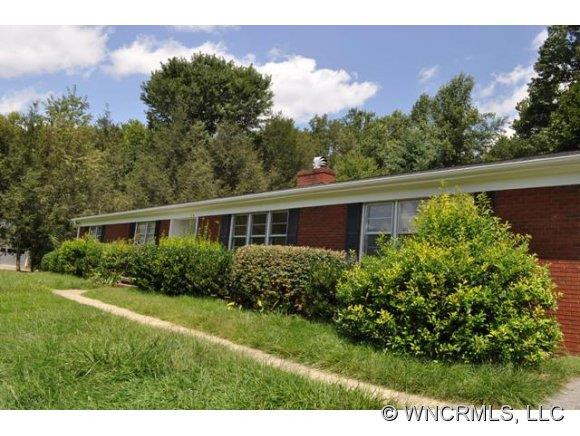 35 Braddock Way