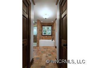 210 Cherokee - Photo 12