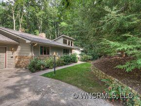 210 Cherokee - Photo 3