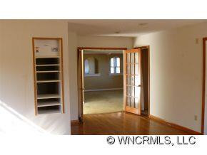 20 Spring Drive - Photo 7
