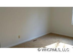 20 Spring Drive - Photo 9