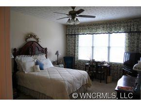 49 Springfield Hill Road - Photo 5