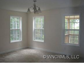 26 BERACHAH VALLEY PLACE - Photo 4