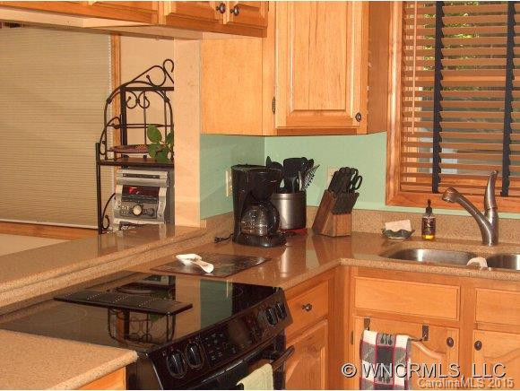 1445 Red Maple Drive - Photo 11