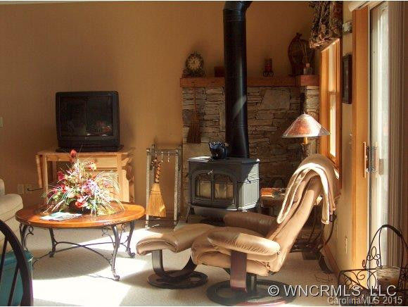 1445 Red Maple Drive - Photo 8