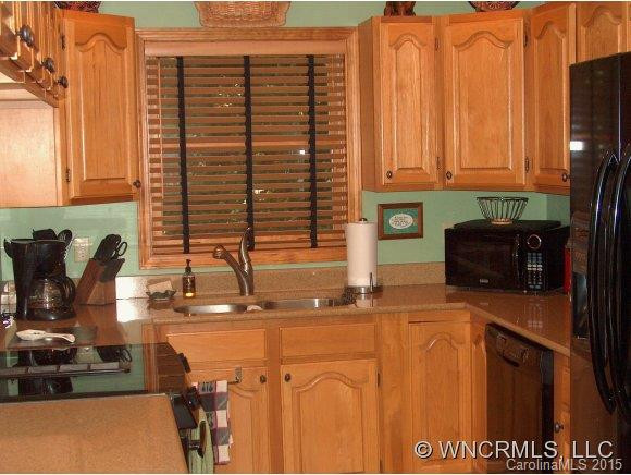 1445 Red Maple Drive - Photo 10