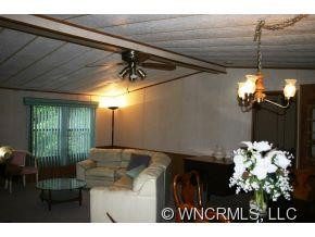 138 Holly Street - Photo 11