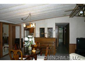 138 Holly Street - Photo 14