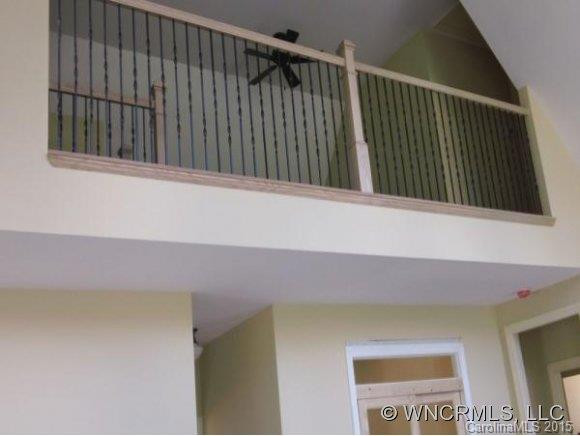 737 TRADITIONS WAY - Photo 9