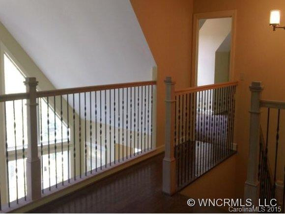 737 TRADITIONS WAY - Photo 10
