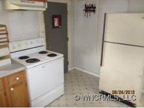 275 Westwood Circle #5 - Photo 3