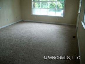 217 Stoneybrook - Photo 2