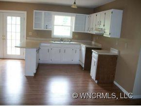 217 Stoneybrook - Photo 4