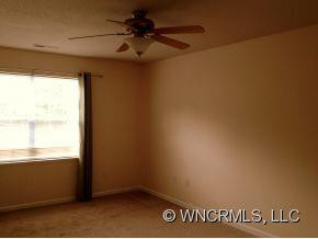 176 Wiltshire Circle - Photo 11