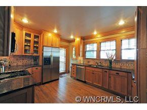 71 Tacoma Circle - Photo 2