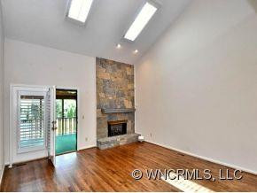 203 Wild Oak Lane - Photo 2