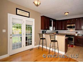 600 VISTA FALLS ROAD - Photo 9