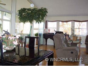 103 Meadowbrook Drive - Photo 8