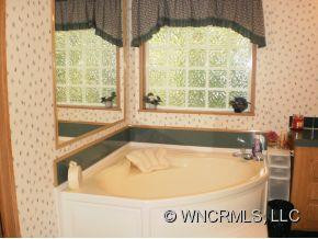 160 N. Light Drive - Photo 15