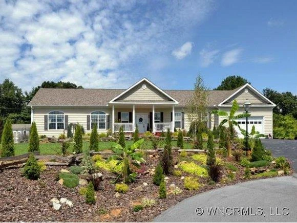 123 CHERAW LANE