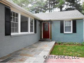 101 Lakeshore Drive - Photo 2
