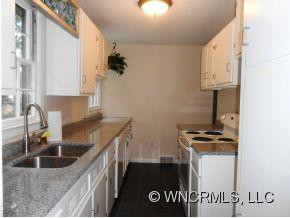 101 Lakeshore Drive - Photo 9