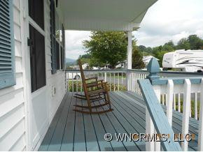 136 Summer Place Drive - Photo 3