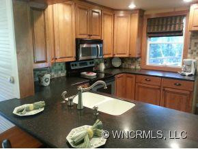 1950 Fox Mountain Road - Photo 9