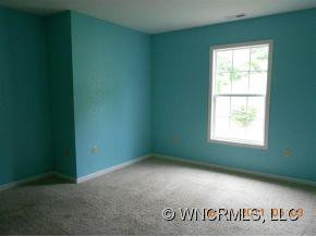 219 Hayfields Dr - Photo 6