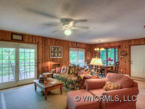 26 Hi View Drive - Photo 2