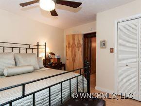 26 Hi View Drive - Photo 11