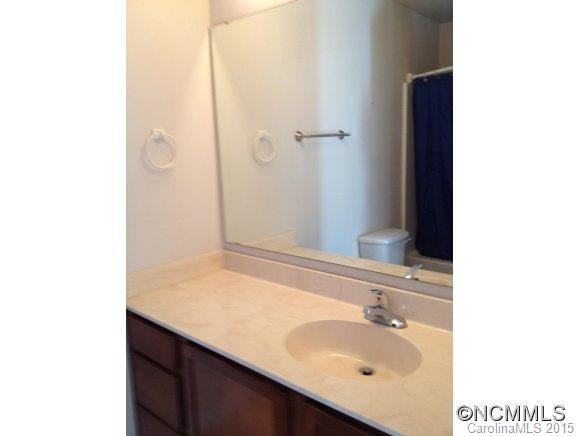93 Farington Circle - Photo 6