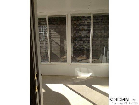 93 Farington Circle - Photo 7