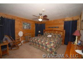 135 Aerial - Photo 11