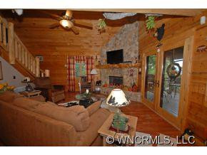 135 Aerial - Photo 4