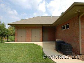 922 THORNTON PLACE - Photo 17