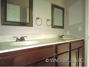 44 Robinwood Avenue - Photo 12