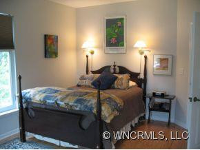125 Clingman Ave Unit 201 - Photo 10