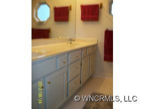 7 Stuart Circle - Photo 11