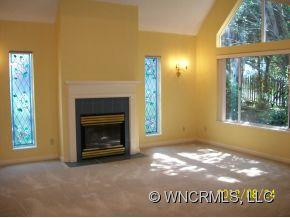 7 Stuart Circle - Photo 3
