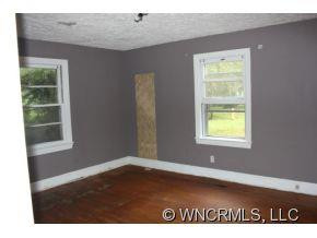 301 Textile Avenue - Photo 8