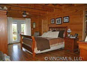 621 River Point Road - Photo 19