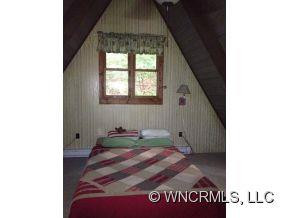 363 Foxden Road - Photo 9