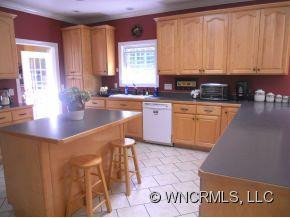 81 BEAUMONT DRIVE - Photo 3