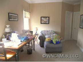 81 BEAUMONT DRIVE - Photo 6